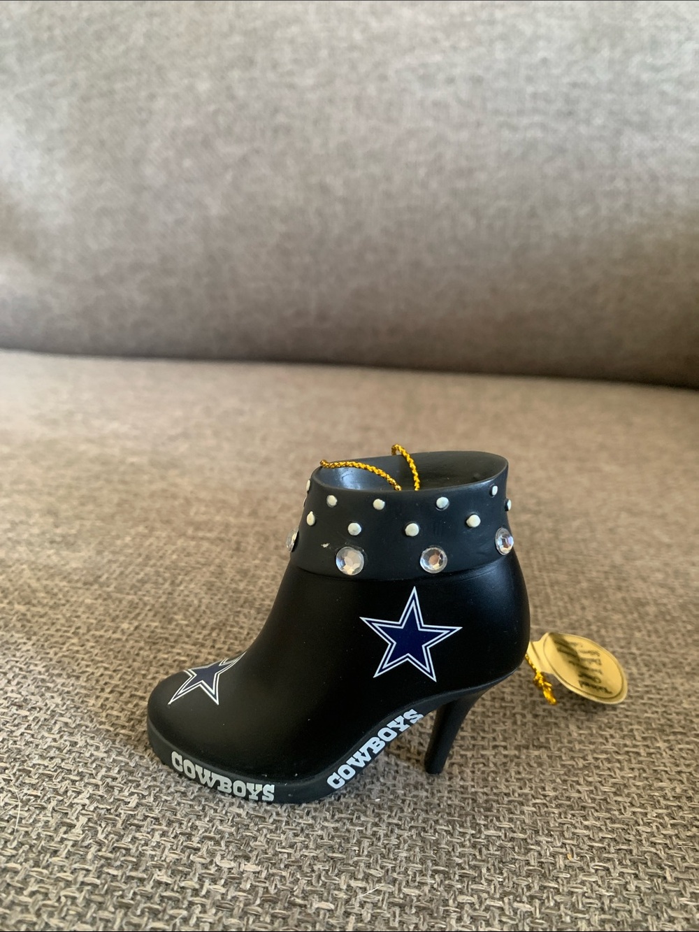2011 Bradford Exchange Dallas Cowboys Kicks and Glitter Stiletto Shoe Ornament